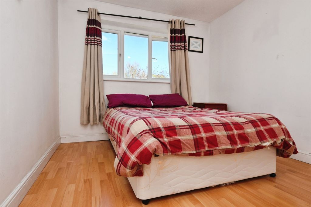 Additional image 11 of 1 bed maisonette for saleThe Paddock, Bishop's Stortford CM23
