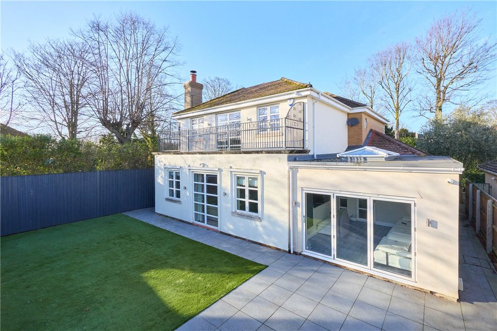 4 bed detached house for saleMill Reef, Newmarket, Suffolk CB8