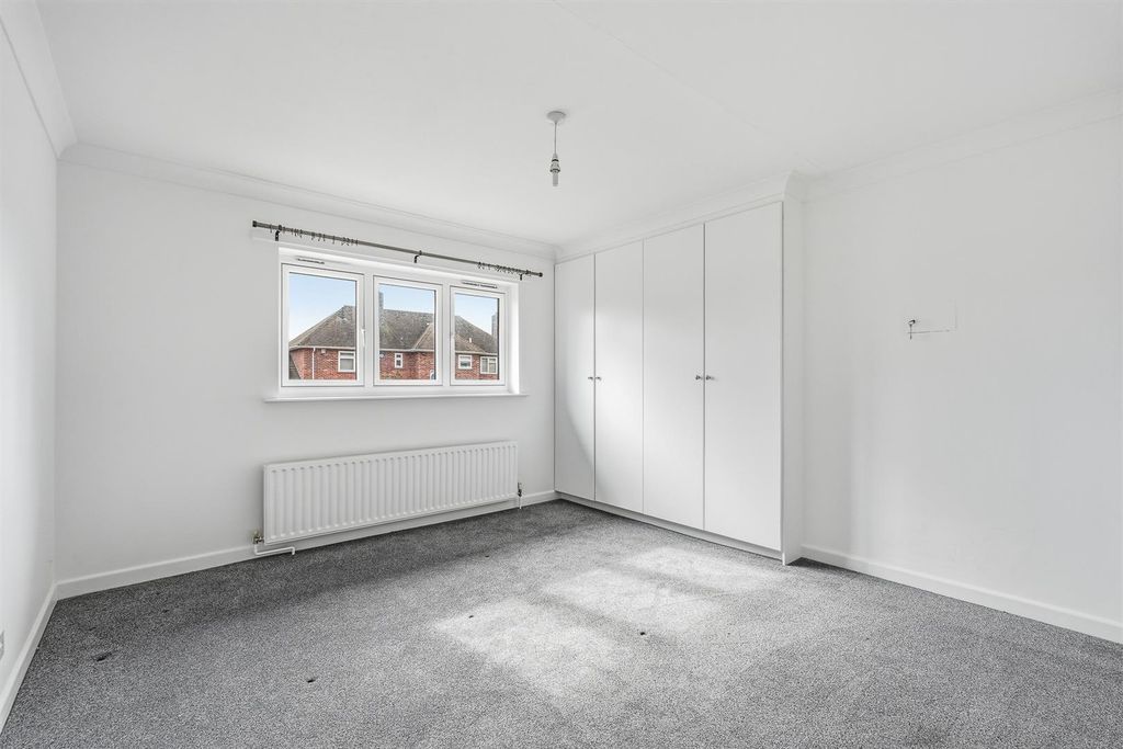 Additional image 16 of 5 bed detached house for saleSt. Lawrence Drive, Cringleford NR4