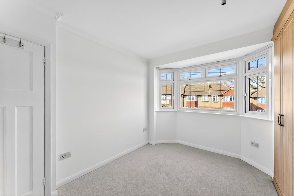 Additional image 5 of 5 bed semi-detached house for saleThurleston Avenue, Morden SM4