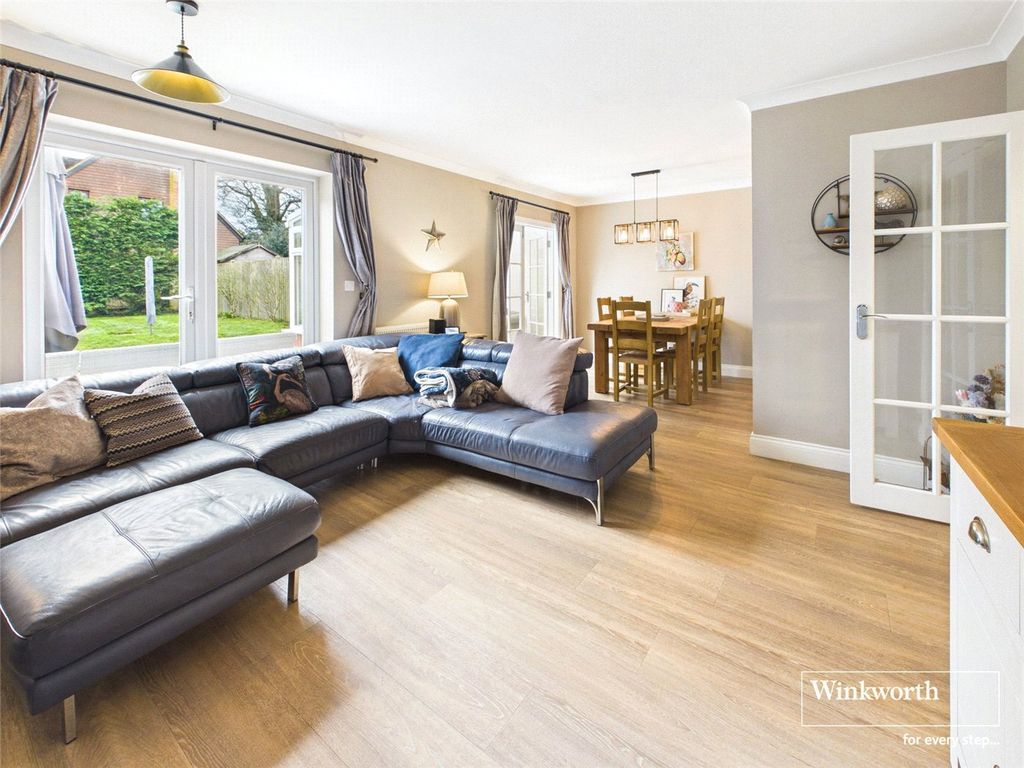 Additional image 5 of 4 bed detached house for saleEssex Street, Newbury, Berkshire RG14