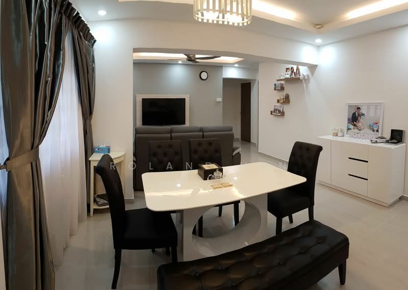 315 Sembawang Vista photo 3