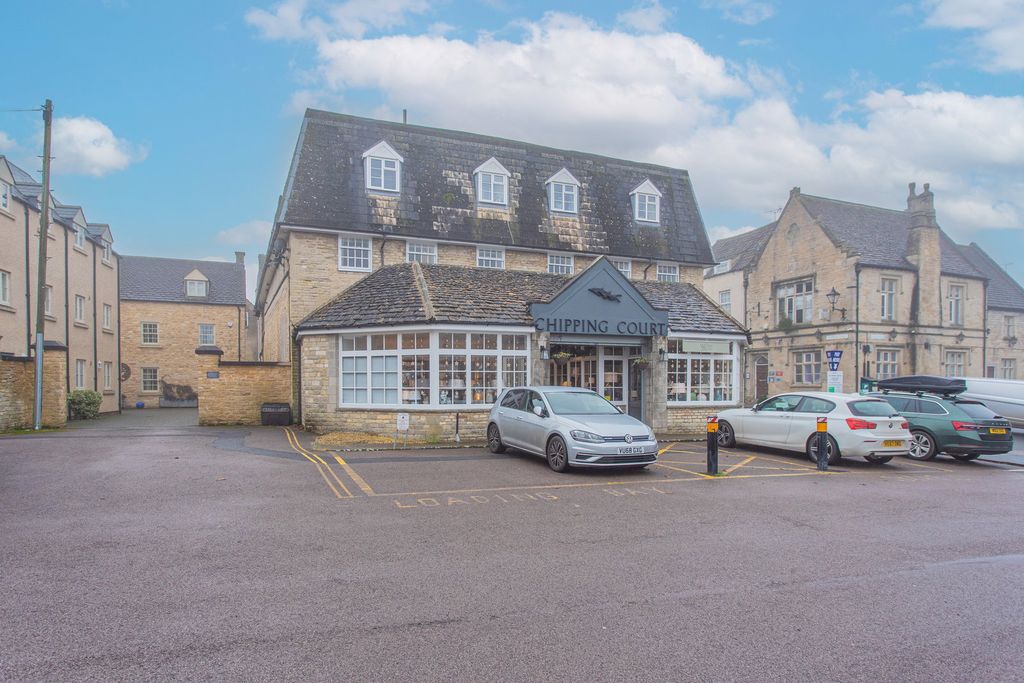 Additional image 4 of 1 bed flat for saleChipping Street, Tetbury GL8