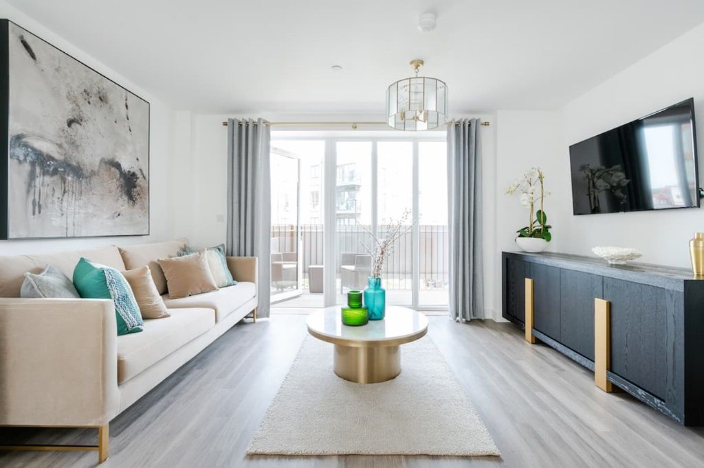1 bed flat for sale"1 Bedroom Apartment - Plot 72" at Wyvern Place, Richard Avenue, Wivenhoe, Colchester CO7 photo 2