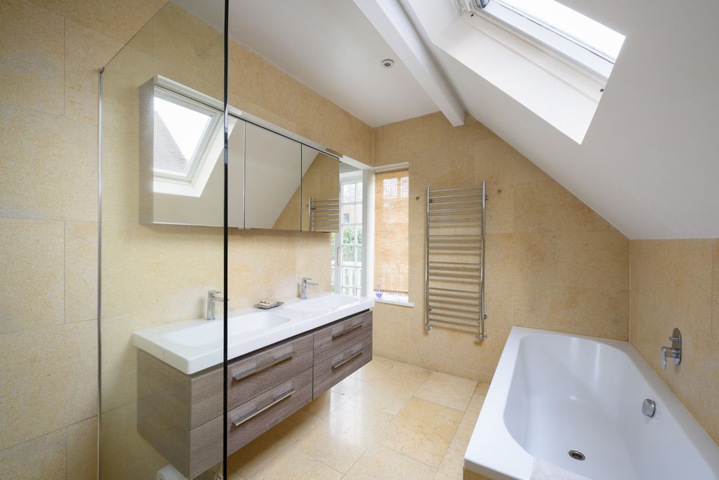Additional image 16 of 5 bed detached house for saleHighfield Park, Marlow SL7