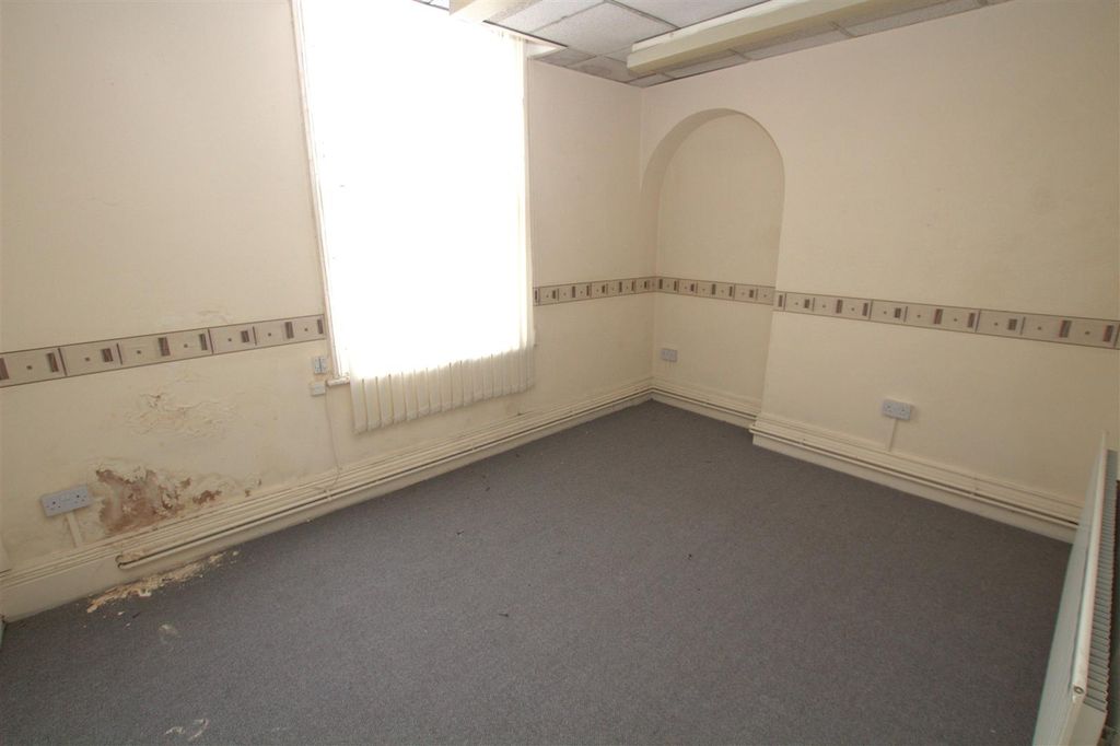 Additional image 6 of 39 bed end terrace house for saleGrange Road, Middlesbrough TS1