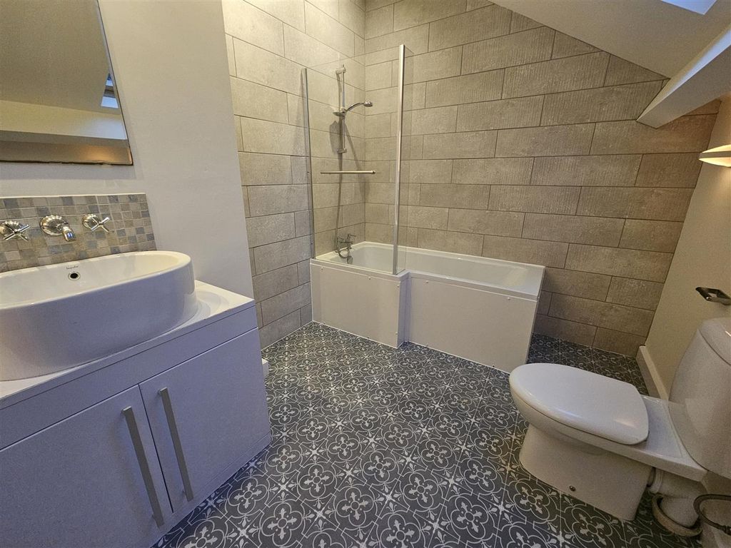 Additional image 12 of 2 bed flat for saleArtizan Road, Northampton NN1