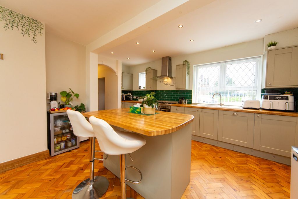 Additional image 21 of 4 bed detached house for saleRaby Park Road, Neston CH64