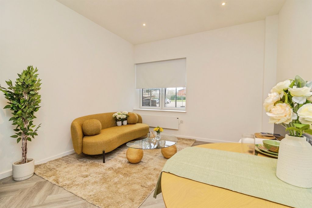 Additional image 9 of 2 bed flat for saleCaldecotte Lake Drive, Milton Keynes MK7