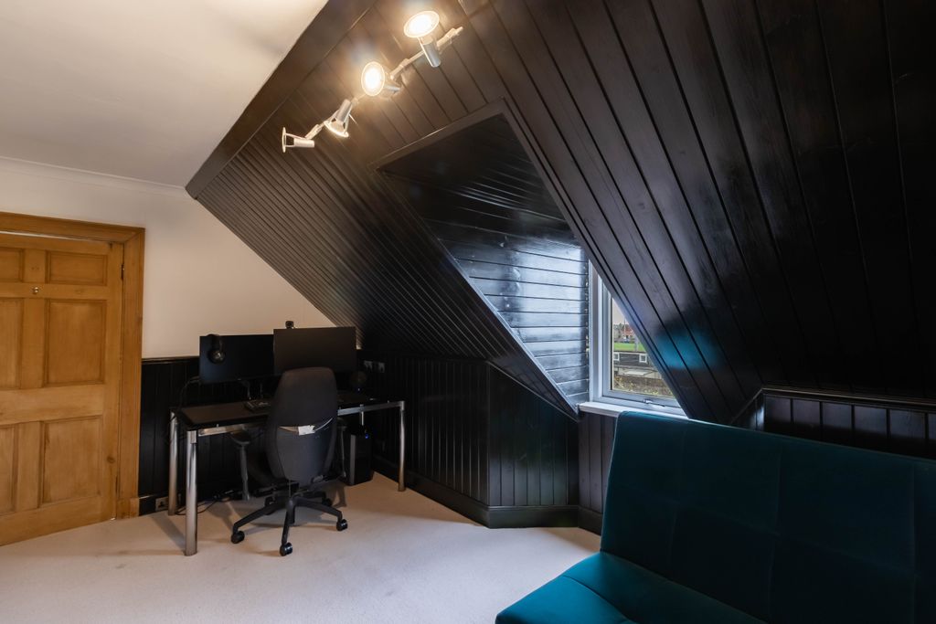 Additional image 32 of 4 bed town house for saleUnion Place, Montrose DD10