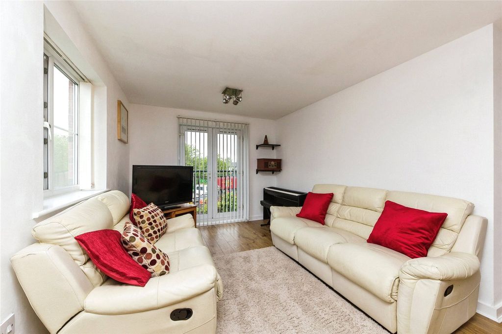Additional image 2 of 2 bed flat for saleFairfax Court, Barony Road, Nantwich, Cheshire CW5