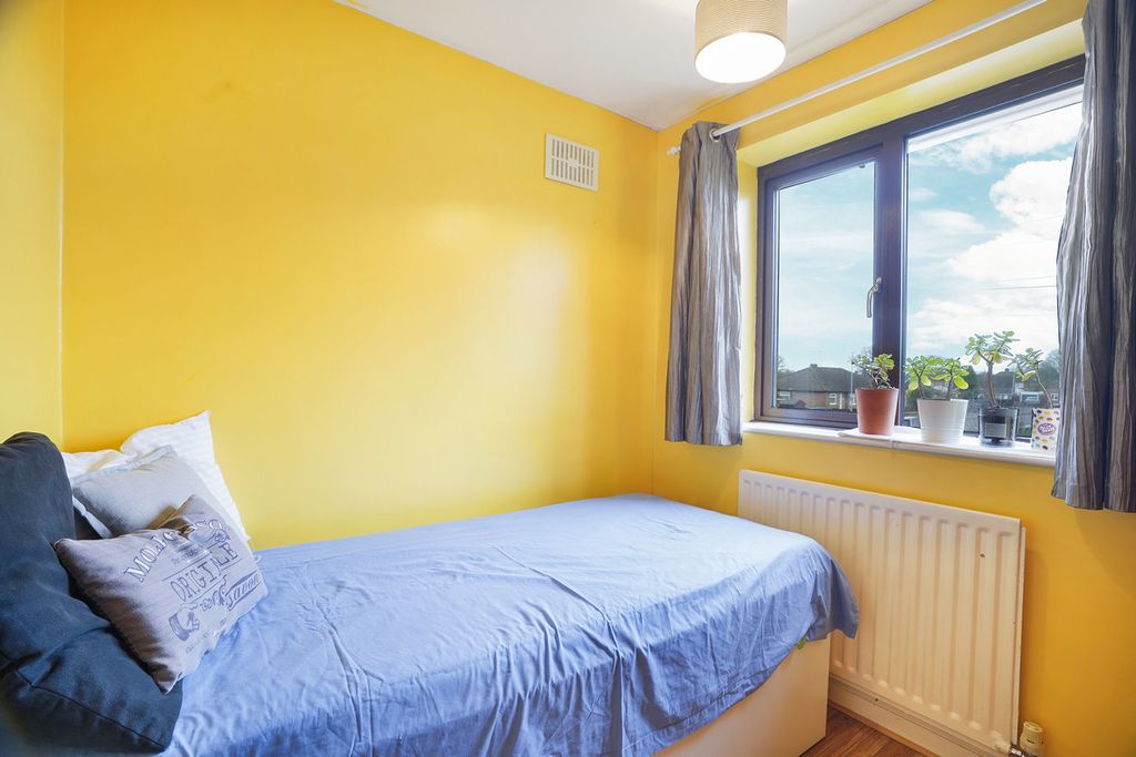 Additional image 13 of 4 bed semi-detached house for saleElmhirst Road, Lutterworth LE17