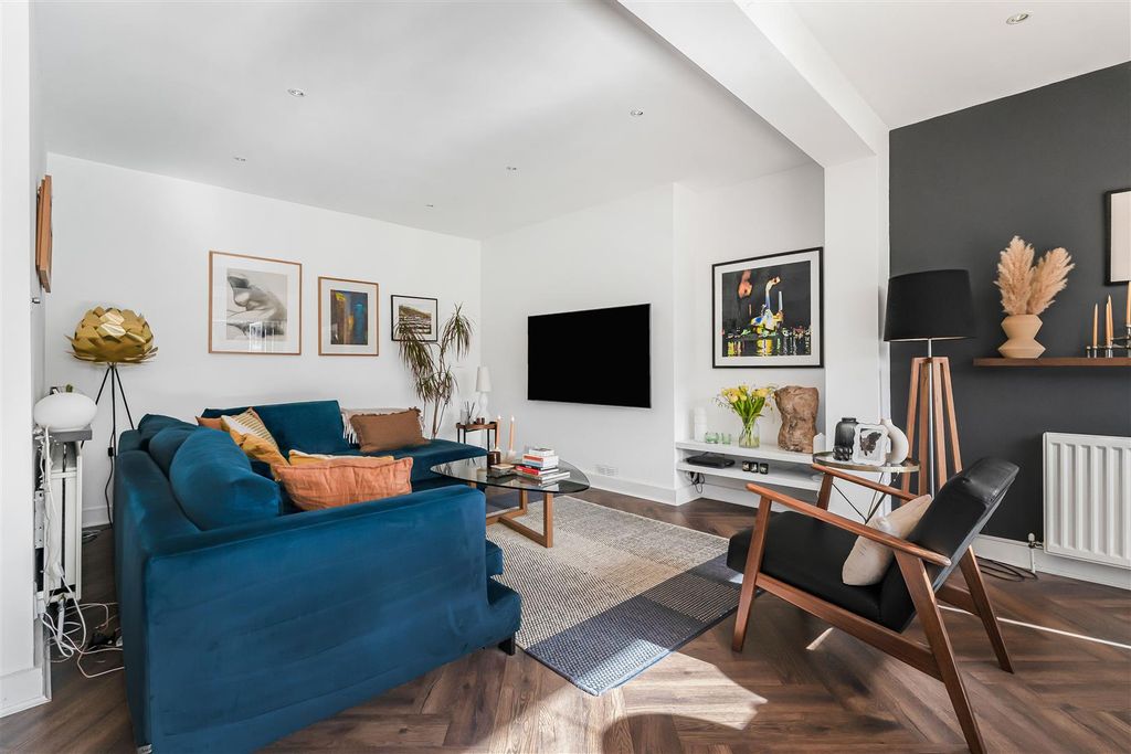 Additional image 8 of 5 bed semi-detached house for saleBeechcroft Avenue, New Malden KT3