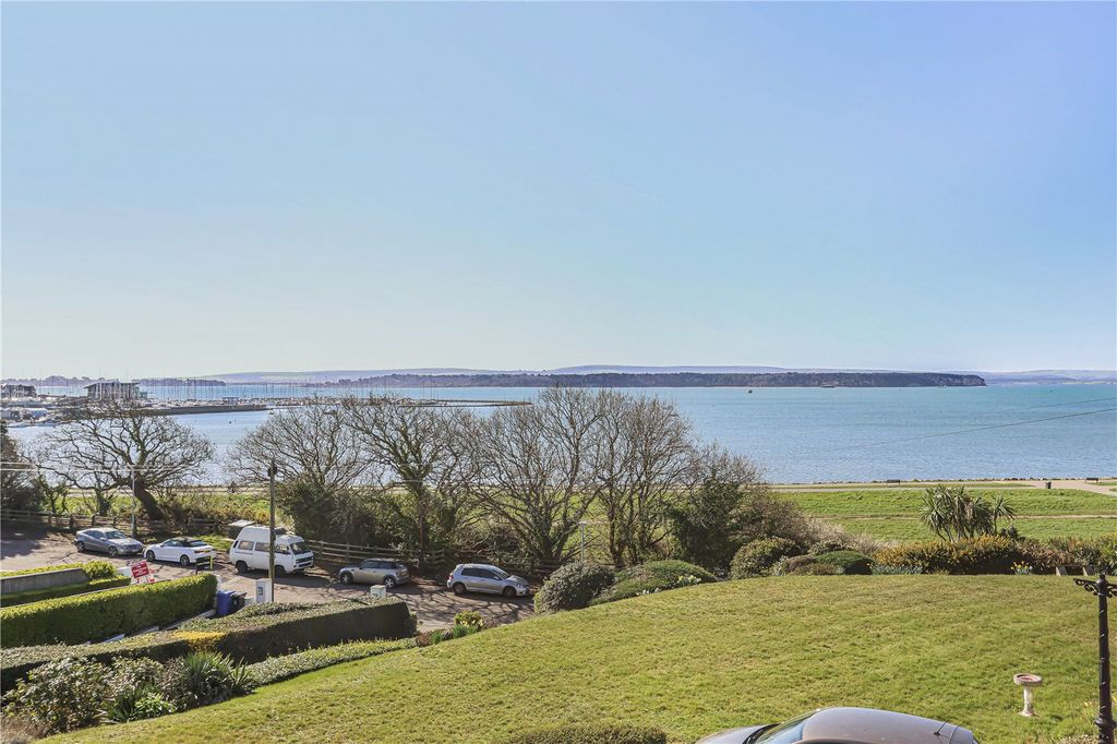 Additional image 2 of 4 bed detached house for saleWhitecliff Road, Poole Park, Poole, Dorset BH14