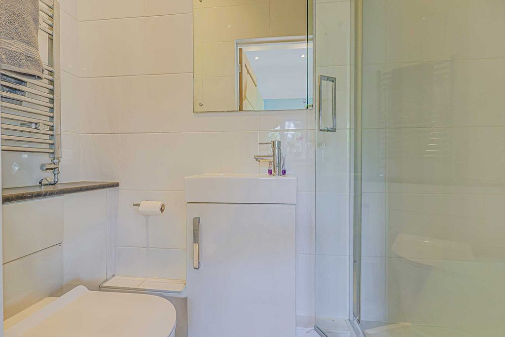 Additional image 23 of 3 bed detached house for saleFernleigh Drive, Leigh-On-Sea SS9