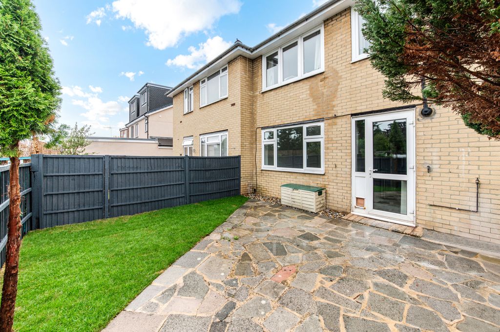 Additional image 14 of 2 bed maisonette for saleFlorence Avenue, Morden SM4