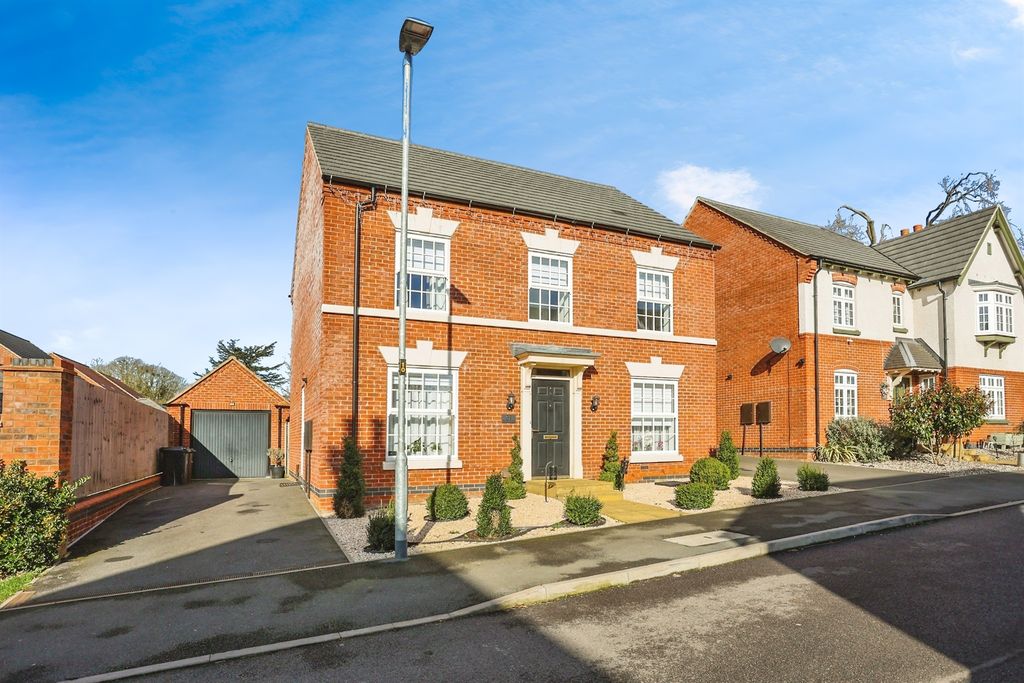 4 bed detached house for saleShakespeare Gardens, Melton Mowbray LE13