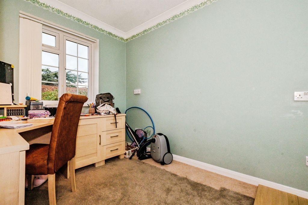Additional image 9 of 5 bed detached house for saleManor Road, Lancing BN15