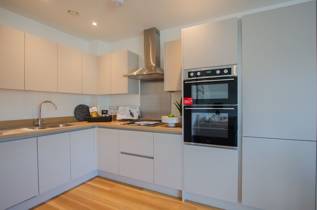 Additional image 3 of 2 bed flat for saleThe Yard, Lostwithiel, Cornwall PL22