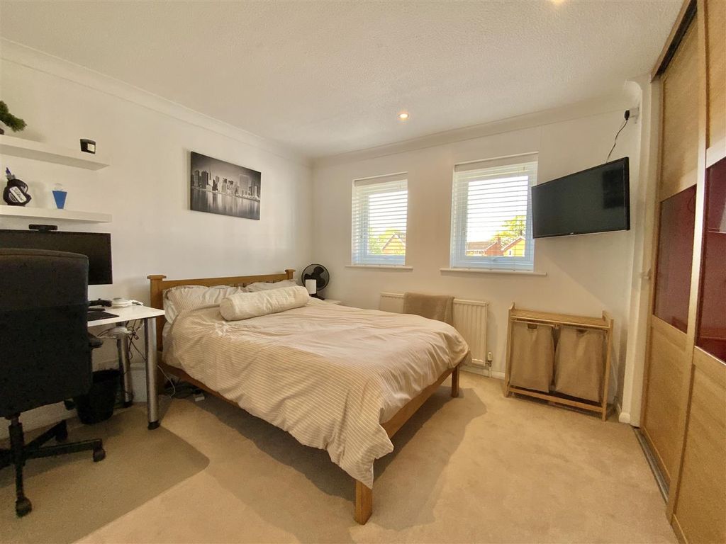 Additional image 22 of 4 bed detached house for saleMountsfield Close, Newport Pagnell MK16