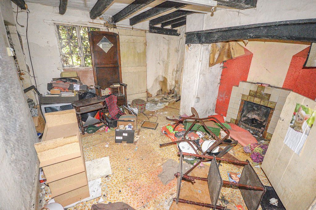 Additional image 5 of 2 bed cottage for saleCyfronydd, Welshpool, Powys SY21