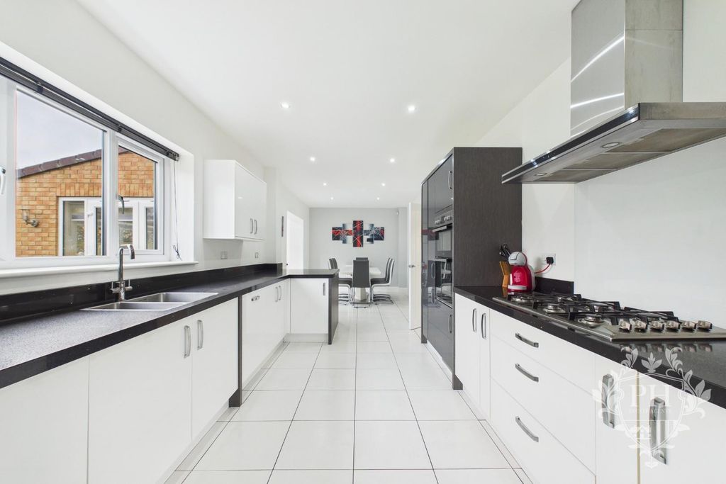 5 bed detached house for saleBrookfield Avenue, Middlesbrough TS5