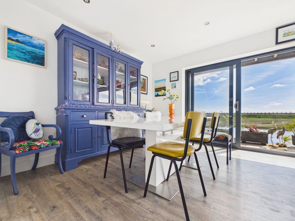 Additional image 7 of 4 bed detached house for saleBrighton Road, Lancing BN15