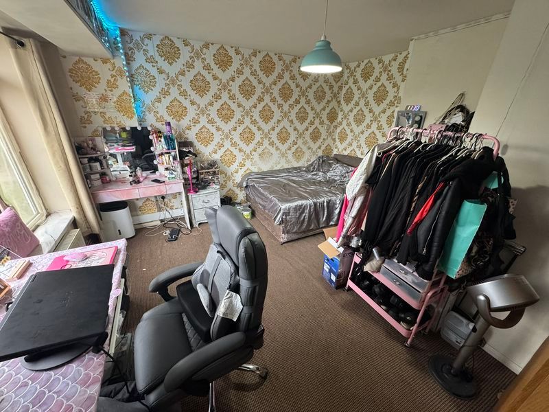 Additional image 10 of 5 bed semi-detached house for saleRuislip Road, Northolt UB5