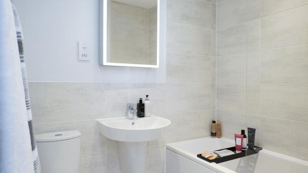 2 bed flat for saleTewkesbury GL20 photo 5