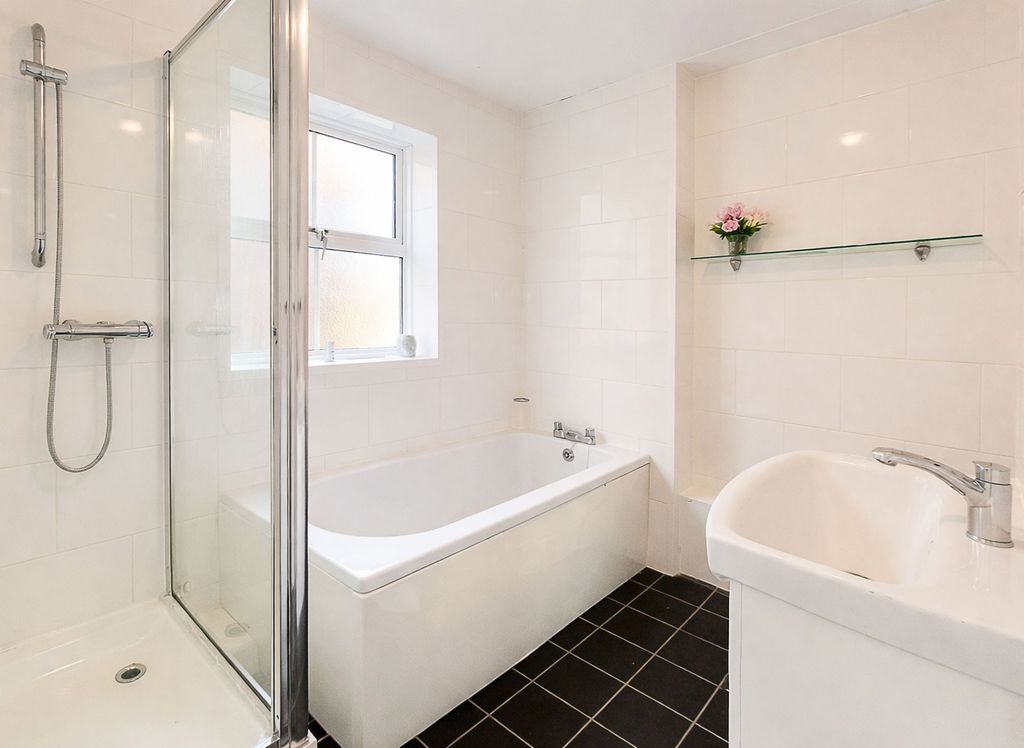 Additional image 10 of 4 bed detached house for saleWillow Way, Princes Risborough HP27