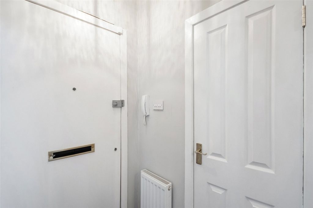 Additional image 16 of 1 bed flat for saleLow Waters Road, Hamilton, South Lanarkshire ML3