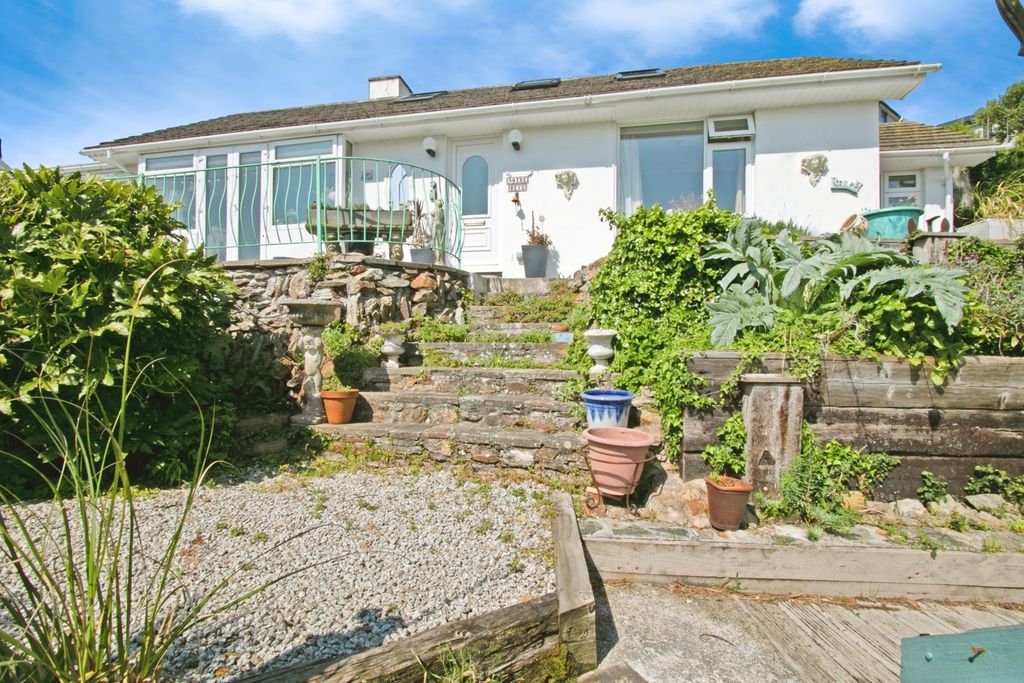 3 bed detached house for saleBolenna Lane, Perranporth, Cornwall TR6