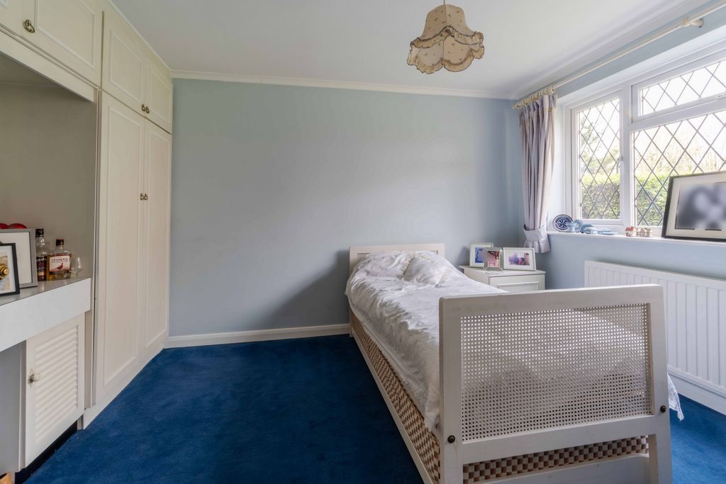 Additional image 13 of 4 bed detached house for saleOsborne Road, Potters Bar EN6