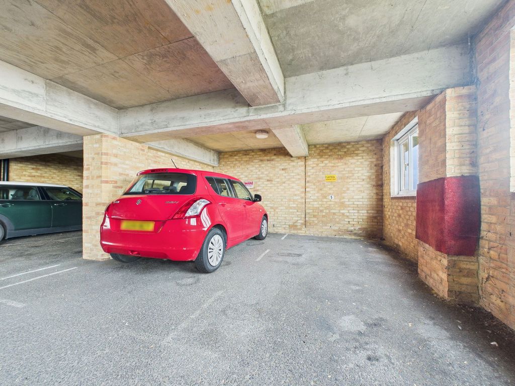 Additional image 12 of 2 bed flat for saleAdmiral Court 14-16, Brighton Road, Lancing BN15