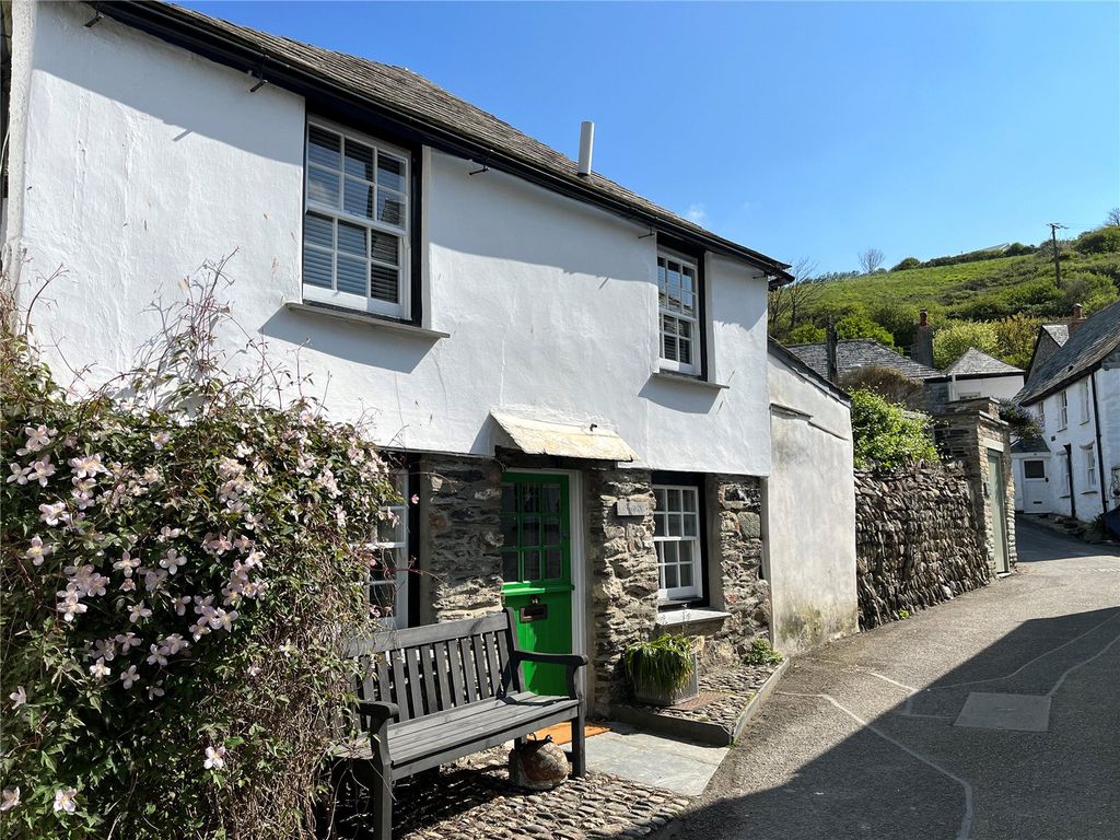2 bed semi-detached house for saleMiddle Street, Port Isaac, Cornwall PL29