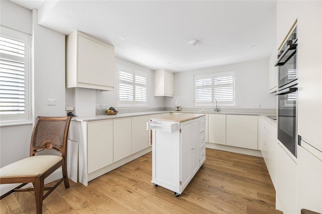 Additional image 9 of 2 bed flat for saleWells Place, West Chiltington, Pulborough, West Sussex RH20