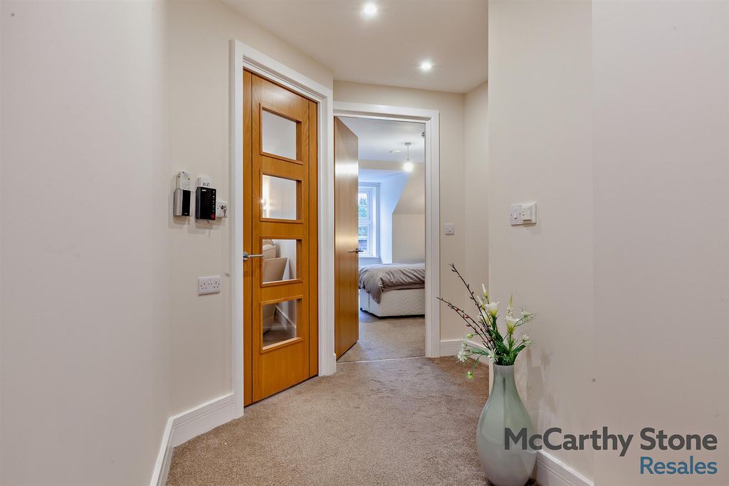 Additional image 9 of 1 bed flat for saleWeighbridge Court, 301 High Street, Chipping Ongar, Essex CM5