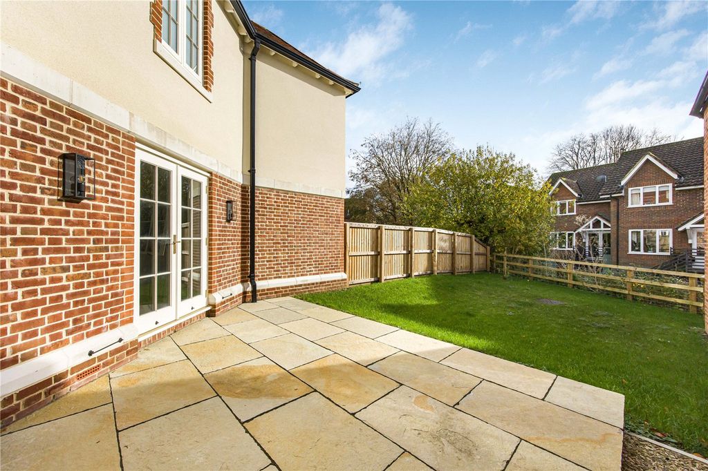 Additional image 11 of 5 bed terraced house for saleSt Peters Mews, The Parade, Marlborough, Wiltshire SN8