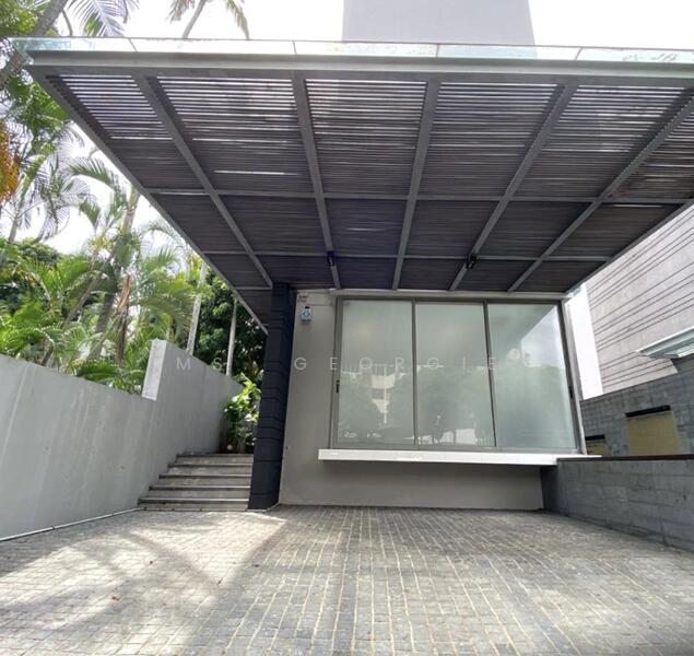 Queen's Road/ King's Road/ Tan Kim Cheng Road/ Bukit Timah photo 4