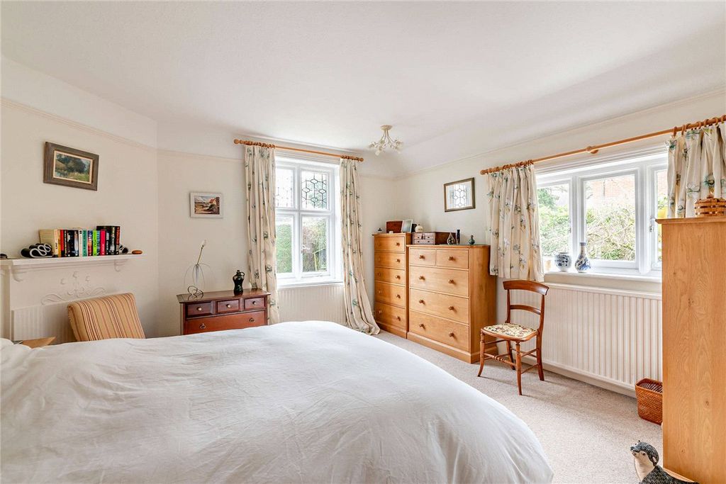 Additional image 13 of 5 bed detached house for saleAndover Road, Newbury, Berkshire RG14