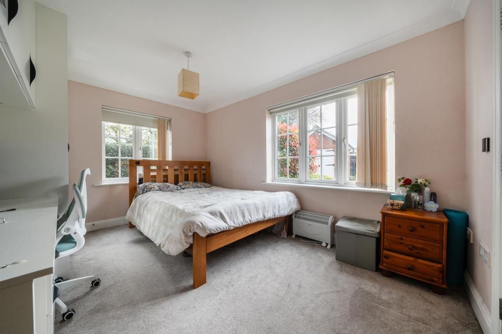 Additional image 8 of 2 bed flat for saleNewbury, Berkshire RG14