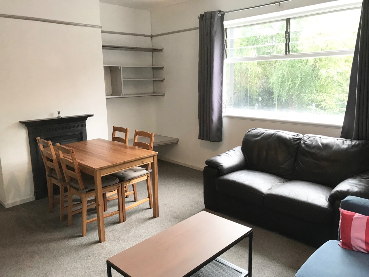 2 Bed Flat, London, SE1, N1 7GU photo 3