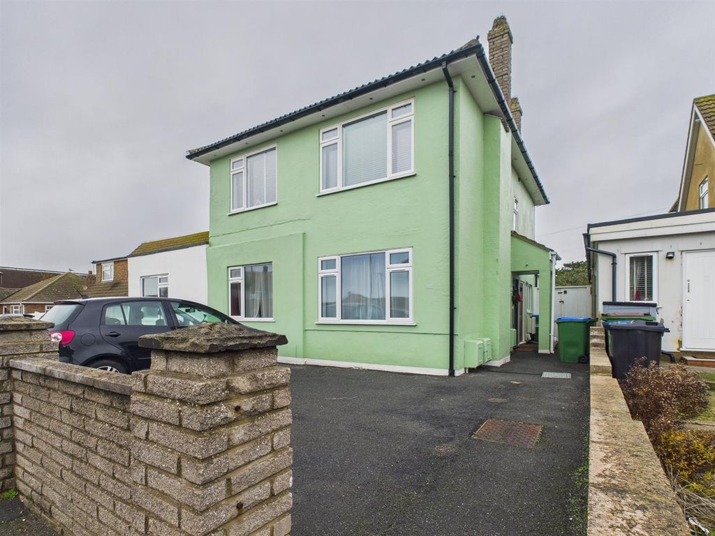2 bed flat for saleSouth Coast Road, Peacehaven BN10