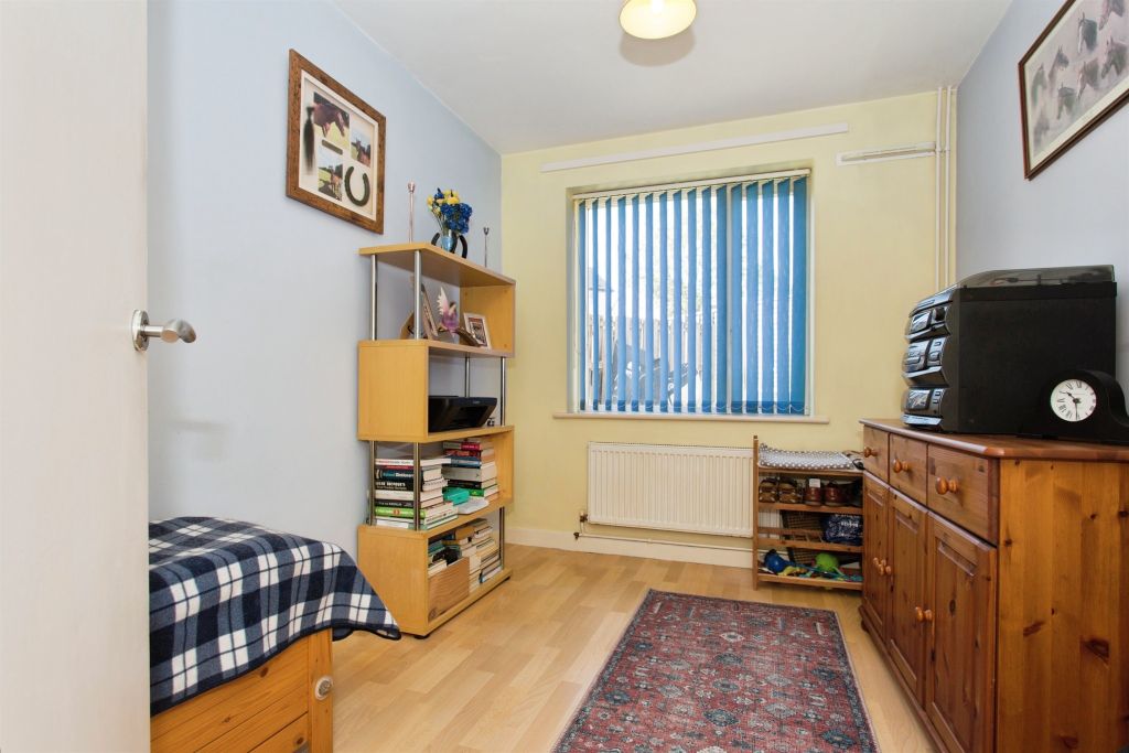 Additional image 10 of 2 bed flat for saleSkeaping Close, Newmarket CB8