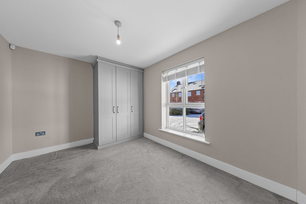 Additional image 10 of 2 bed flat for saleConquerors Way, Northampton NN5