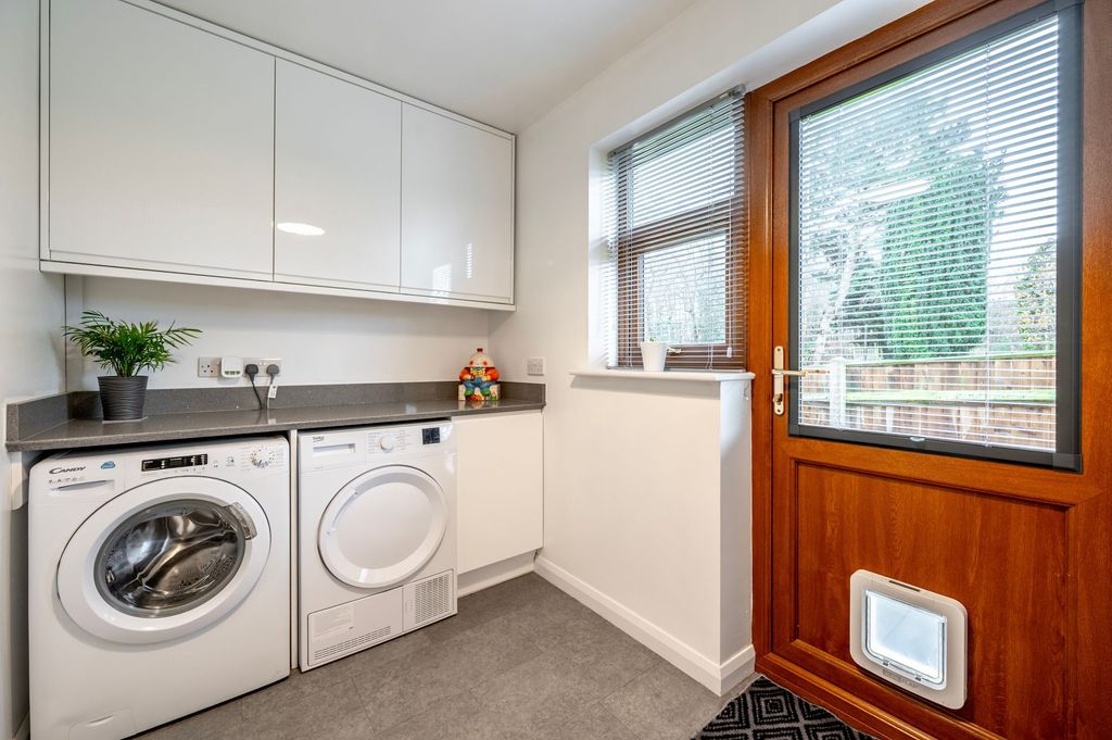 Additional image 16 of 6 bed detached house for saleChestnut Avenue, Oulton Broad NR32