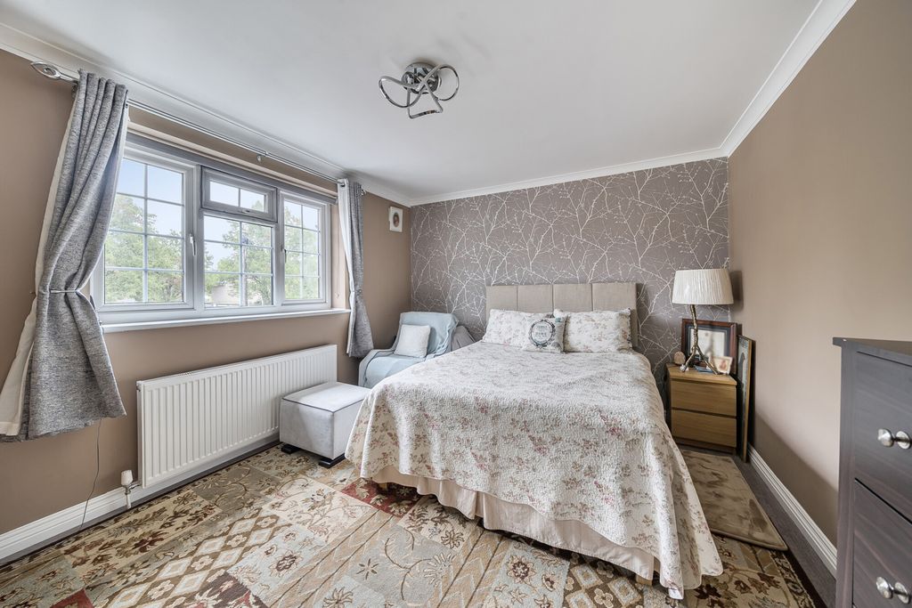 Additional image 4 of 6 bed end terrace house for saleRushdene Crescent, Northolt UB5