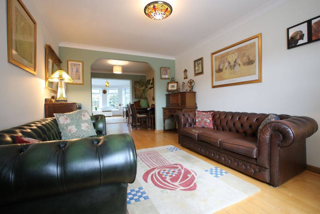 Additional image 6 of 5 bed detached house for saleDulwich Close, Newport Pagnell MK16