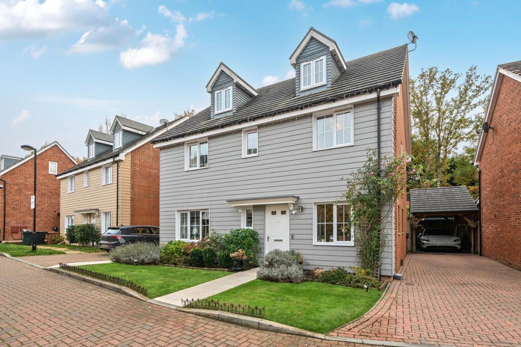5 bed detached house for saleHarrison Avenue, Longfield, Kent DA3