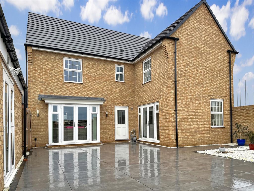 Additional image 20 of 4 bed detached house for saleBlenheim Avenue, Fernwood, Newark NG24